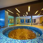 Royal Club 4*