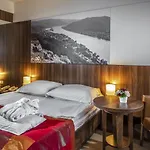 Hotel Royal Club Visegrad