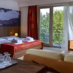 Royal Club 4*