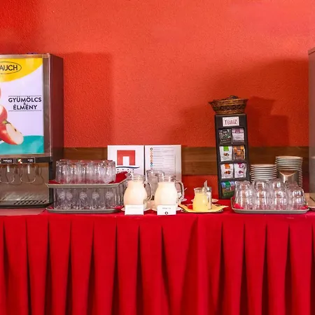 Royal Club Отель 4*