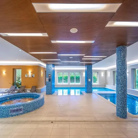 Отель Royal Club 4*