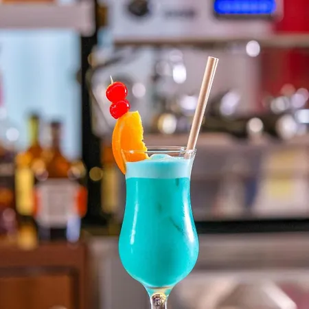 Royal Club Отель 4*