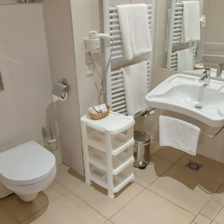 Royal Club 4*