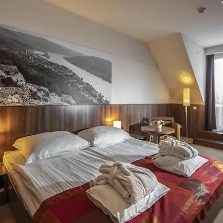 Hotel Royal Club Visegrád