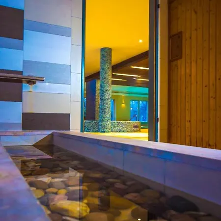 Royal Club 4* Visegrad