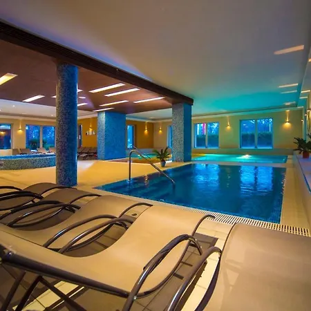 Royal Club