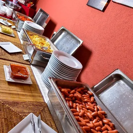 Royal Club Szálloda