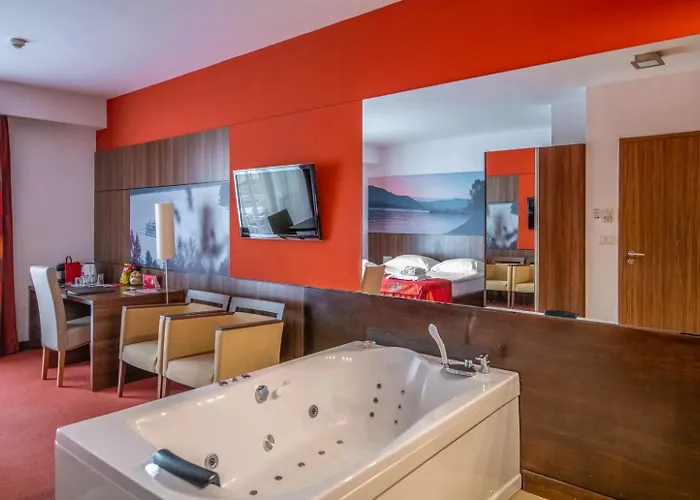 Szálloda Royal Club 4*