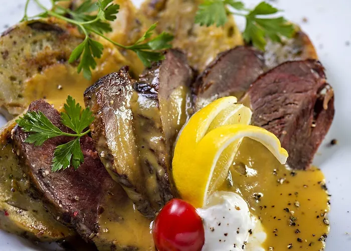 Royal Club Szálloda 4*