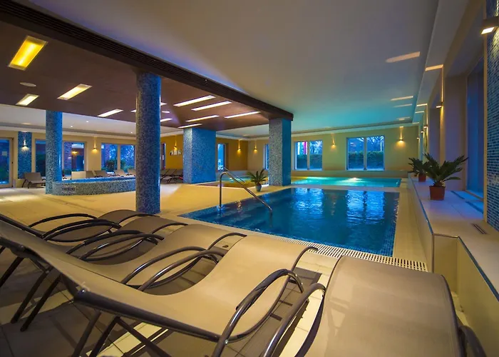 Szálloda Royal Club 4*