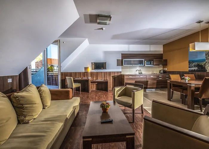 Royal Club Szálloda Visegrád