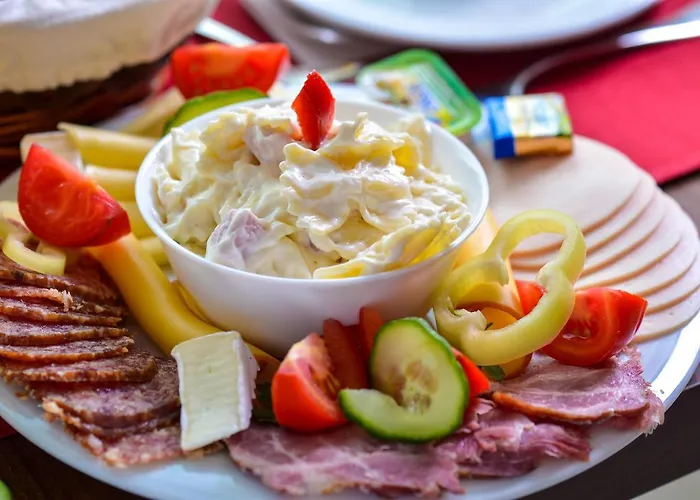 Royal Club Szálloda 4*